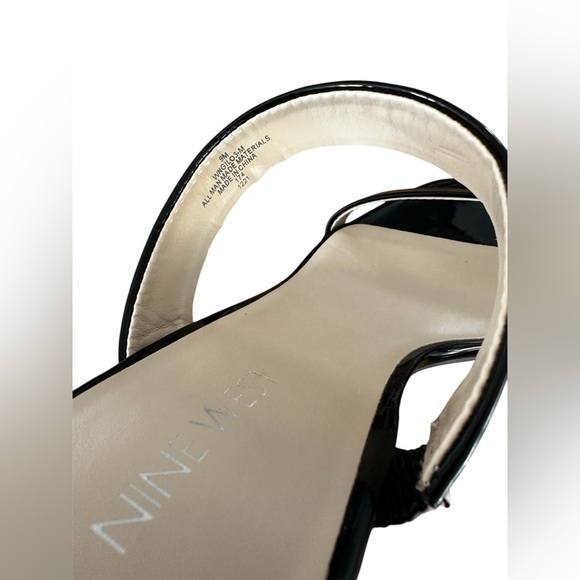 Nine West Women’s Galvin Black Patent Block Heel Sandals - Size 9, 2.5 inch heel - Picture 6 of 7